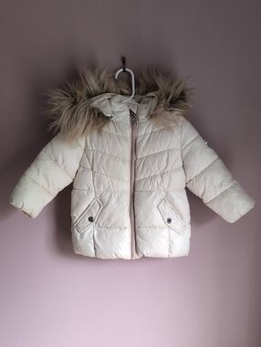 Kids Michael Kors Cream Puffer Jacket with Faux Fur Hood